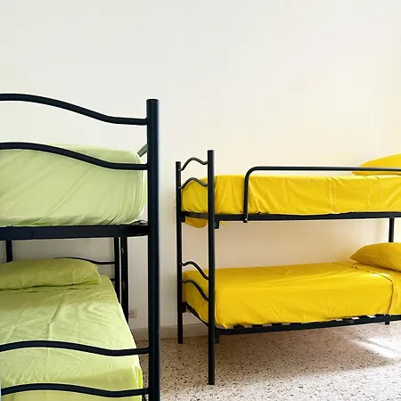 旅馆 Odyssey 特拉帕尼